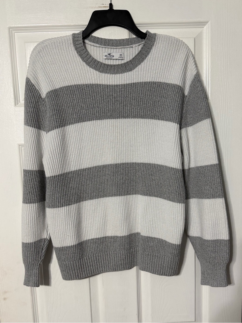 Hollister Women’s Striped Crewneck Oversized Chunky Sweater